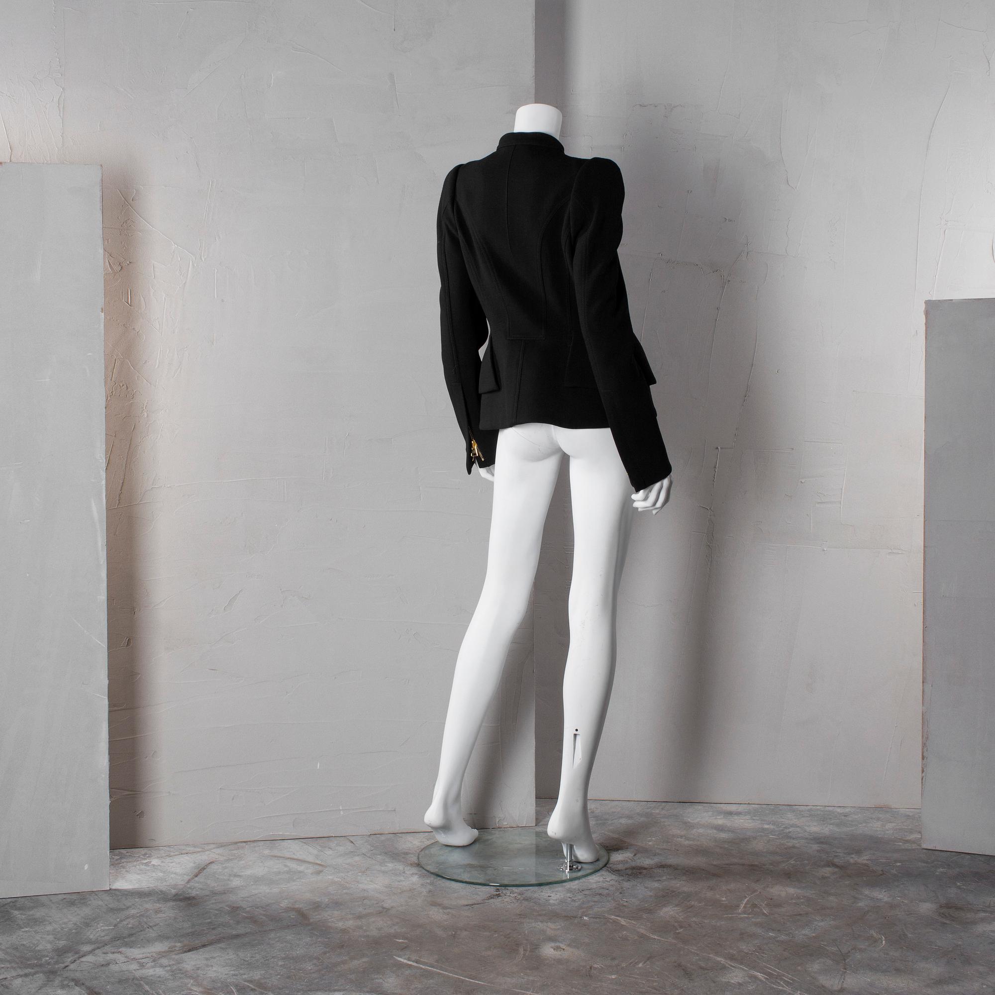 KAVAJ, Tom Ford, italiensk storlek 44.