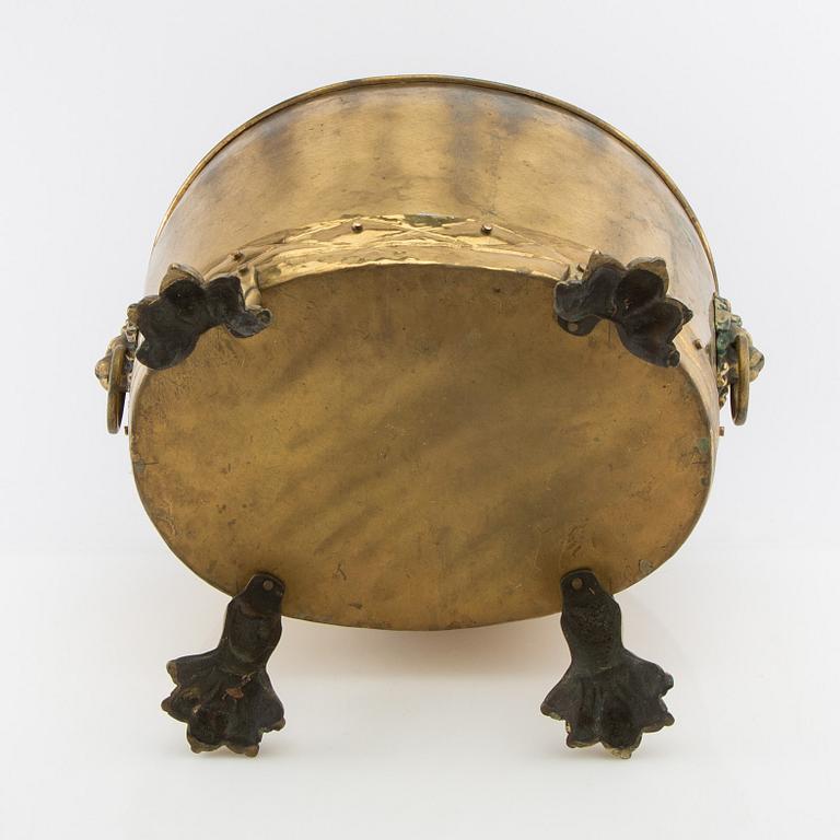 Wine cooler, Baroque style 20th century.