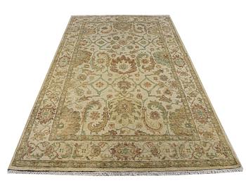 A carpet, Mamluk Design, ca 279 x 183 cm.