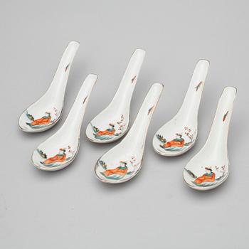 SKEDAR, 6+3+1 st, porslin Kina, 1900-tal.