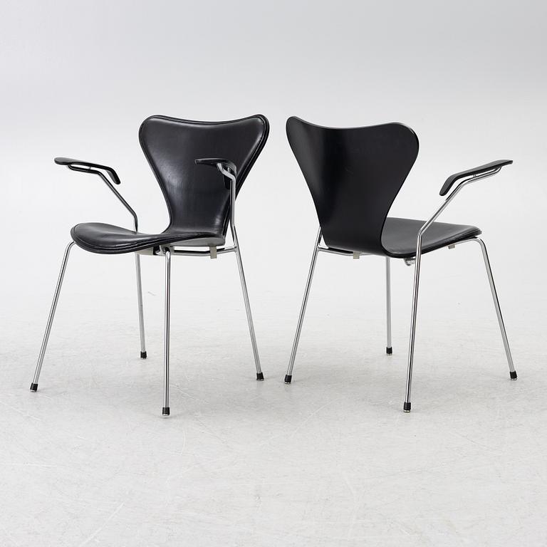 Arne Jacobsen, a set of 6 armchairs, "The Seven", Fritz Hansen, Denmark, 2006.