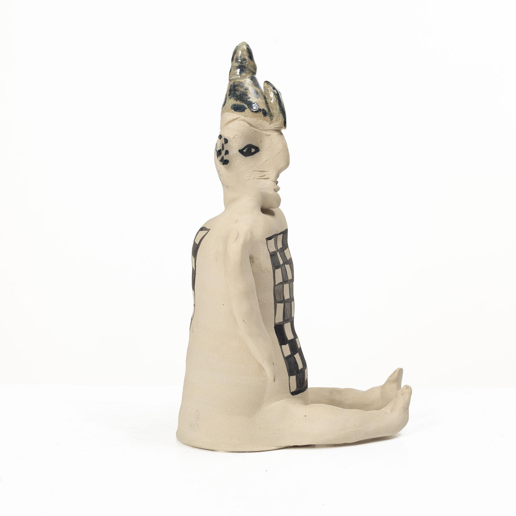 Ulrica Hydman-Vallien, Skulptur, lergods, egen ateljé.