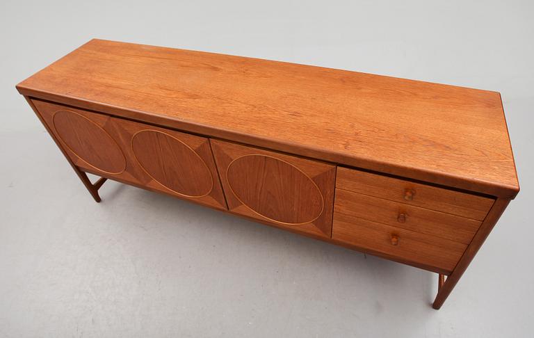 SIDEBOARD, England, Nathan, 1900-talets andra hälft.