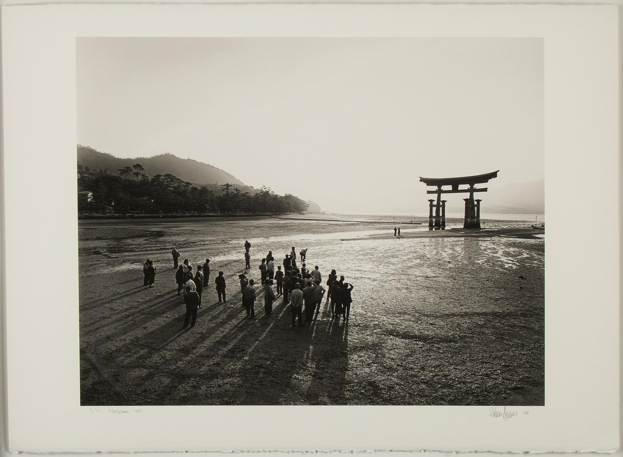 Håkan Ludwigson, photo, 2010, signed 2/23.