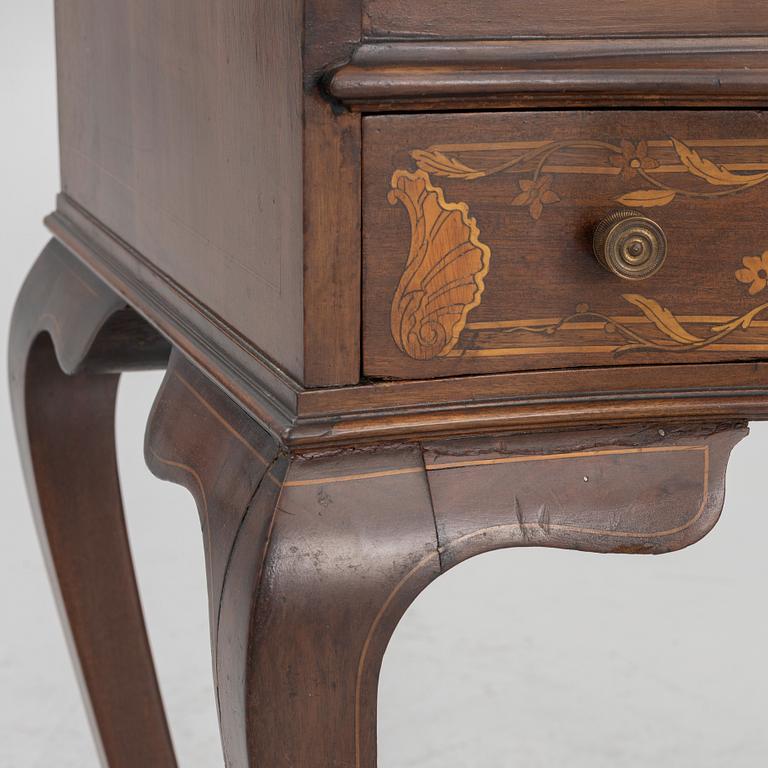 Secretary, Rococo style, 20th century.