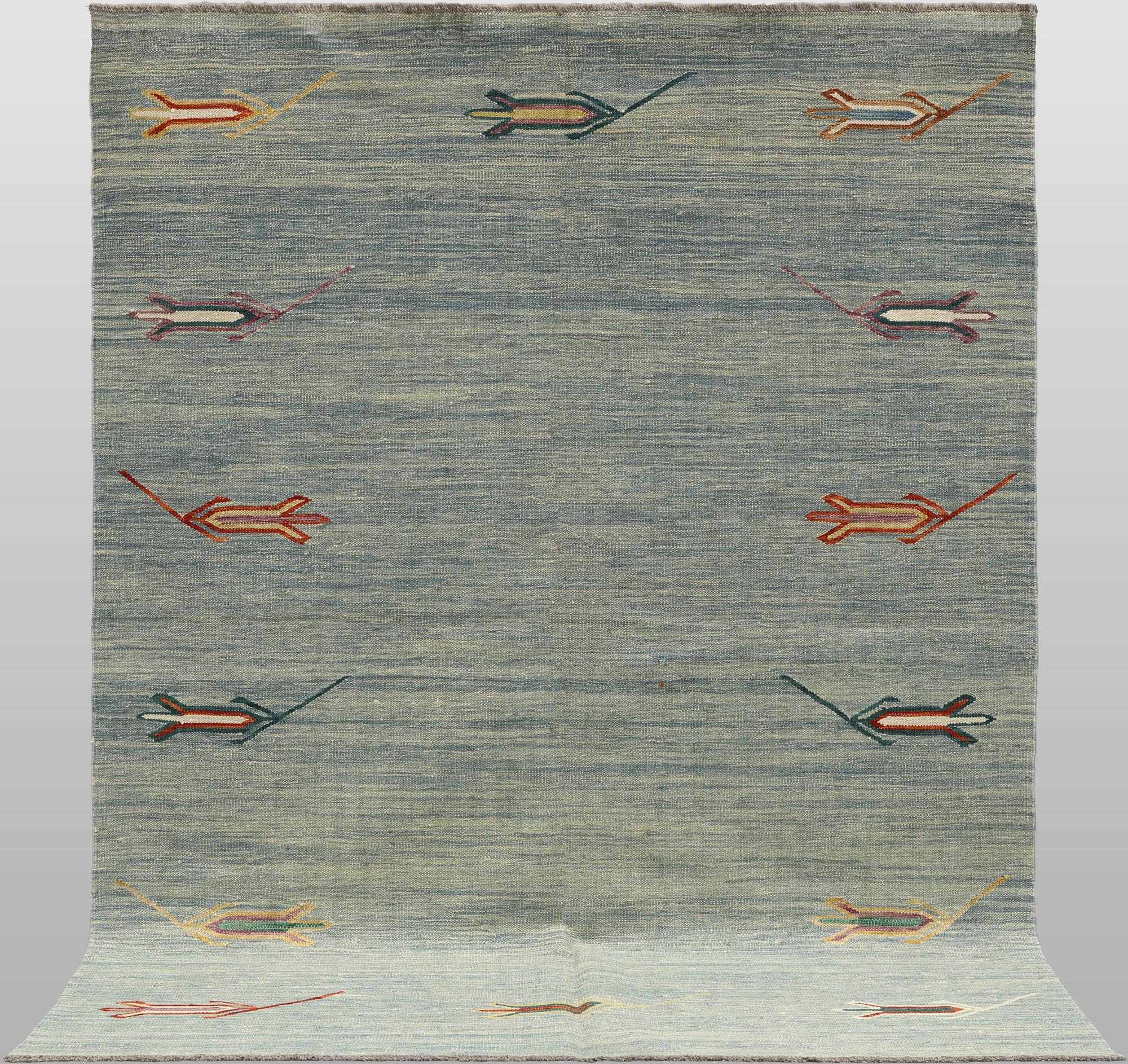 A Kelim carpet, c. 238 x 174 cm.