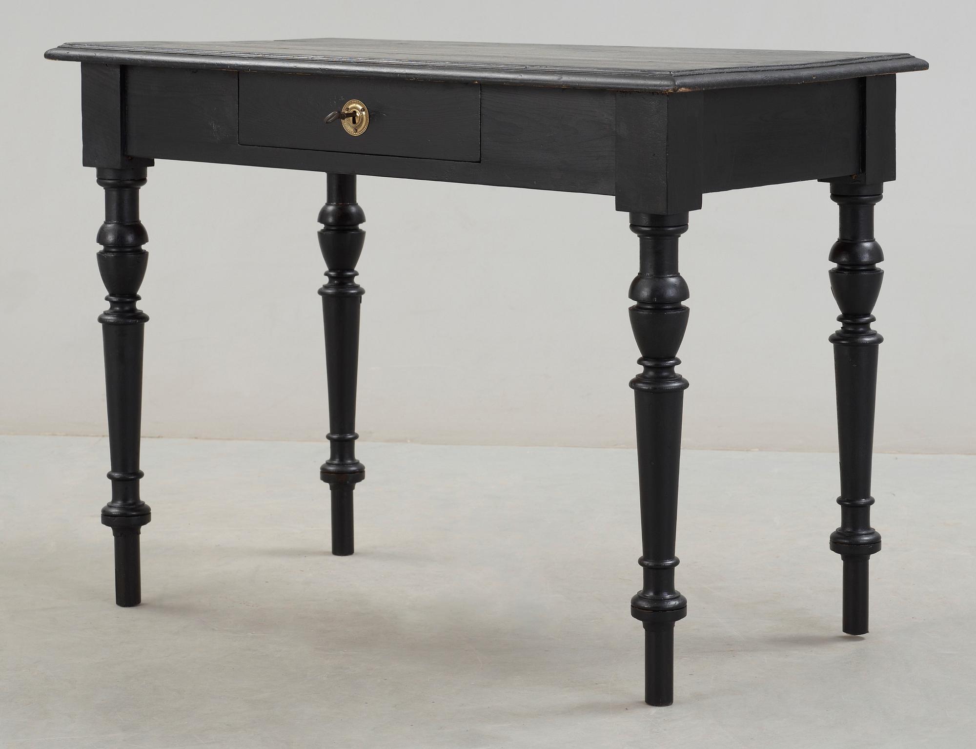 SKRIVBORD, nyrenässans, omkring 1900.