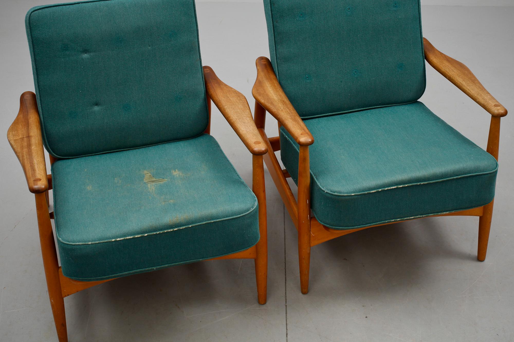 FÅTÖLJER, ett par, 1900-talets andra hälft.