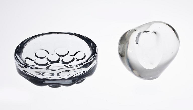 VAS samt SKÅL, glas, bl a Timo Sarpaneva, Iittala, Finland, sign o dat 55.