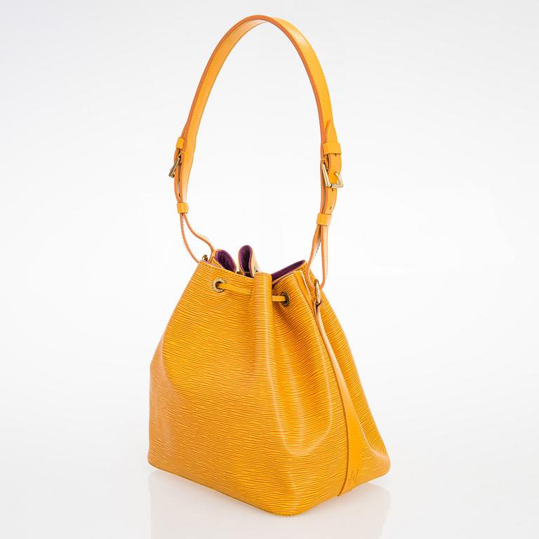 Louis Vuitton, a 'Epi Petit Noé' bag.