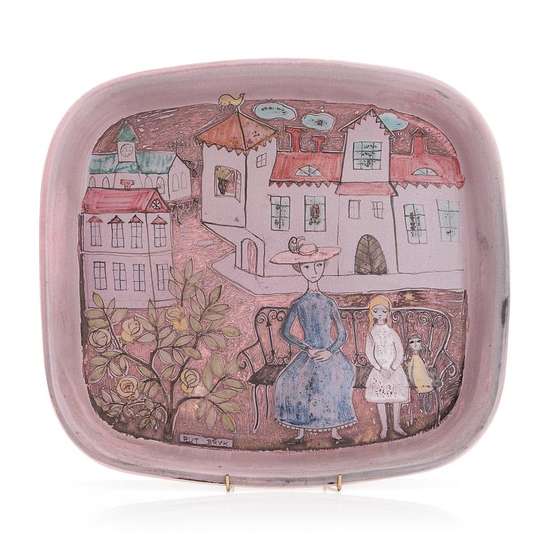 Rut Bryk, a ceramic dish signed Rut Bryk and a tergo Bryk Arabia.