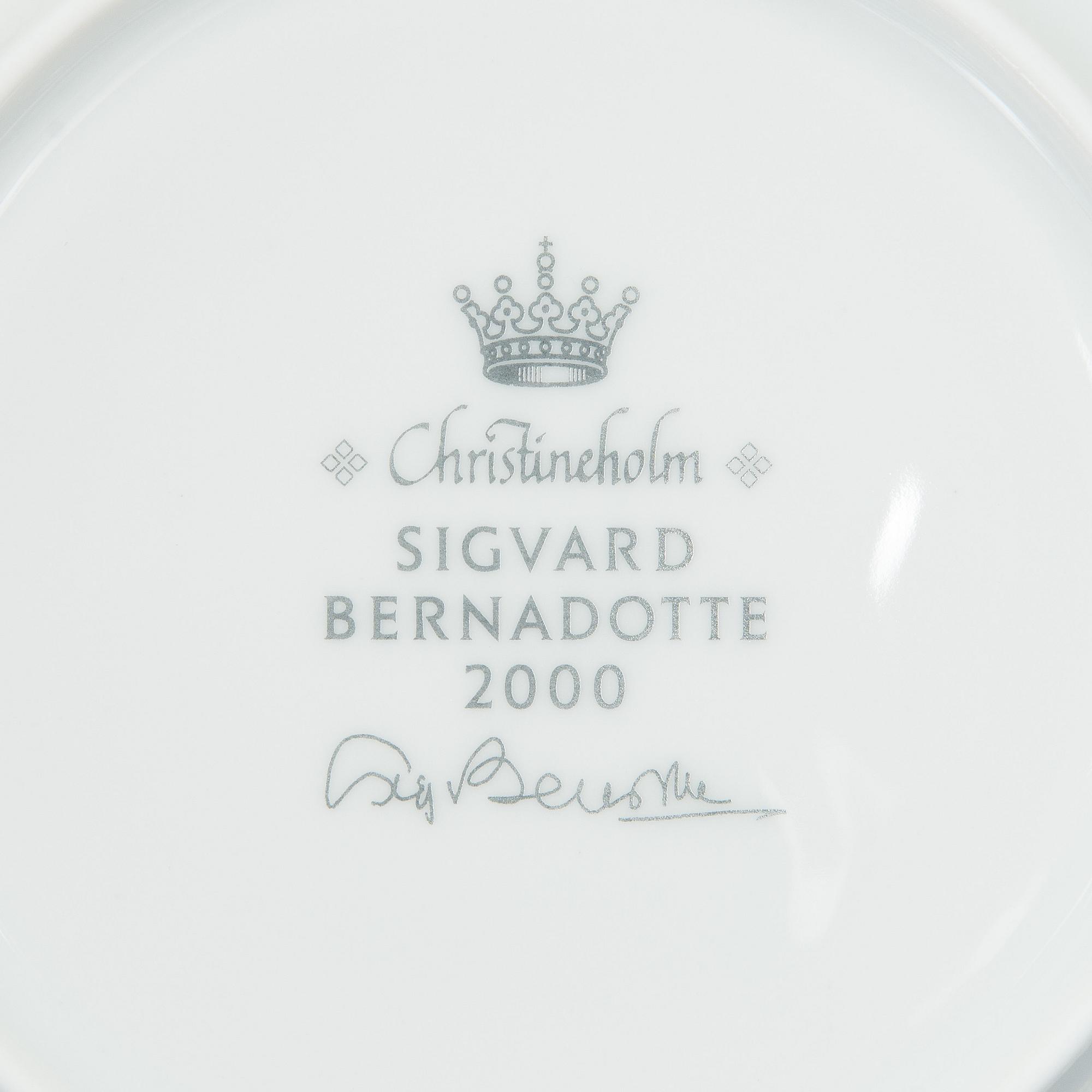 An 86-piece 'Marianne Royal Blue' porcelain dinner service, Christineholm, Millennium series 2000.