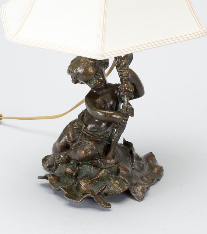 BORDSLAMPA, 1900-talets mitt.