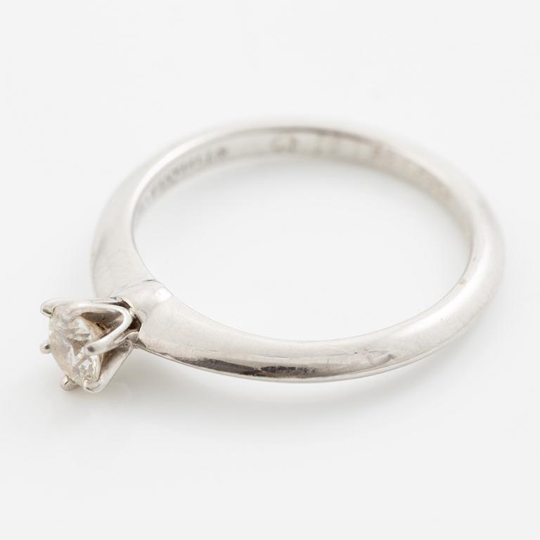 Tiffany & Co, ring, platinum with brilliant-cut diamond 0.23 ct.