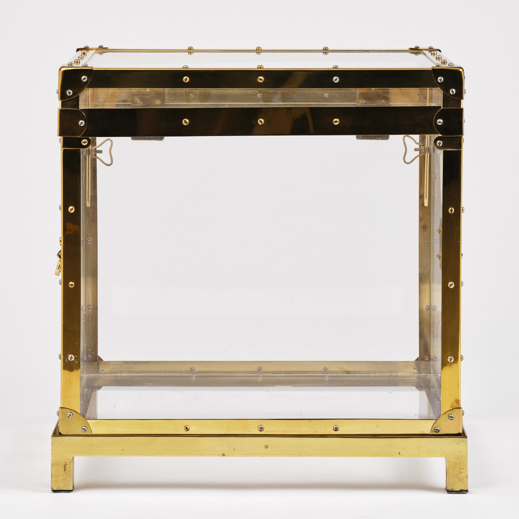 Eichholtz, a "Flightcase" chest/coffee table, contemporary production.