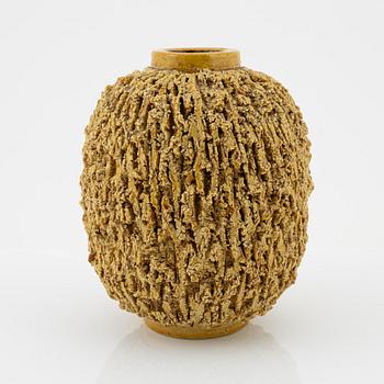 Gunnar Nylund, vas, chamotterat stengods, "Igelkottsvasen", Rörstrand.