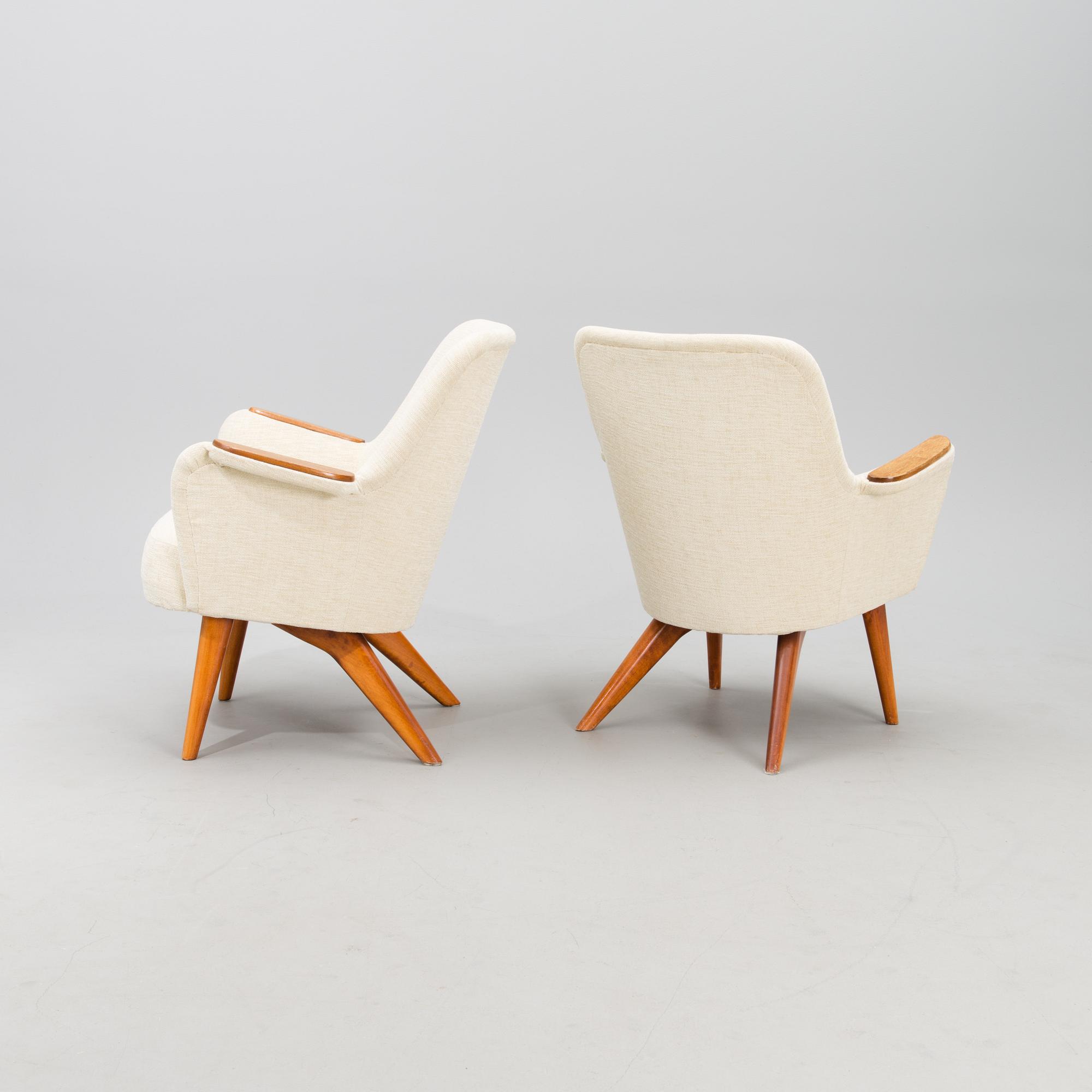 Carl Gustaf Hiort af Ornäs, a mid-20th century, three piece 'Pedro' sofa suite, Puunveisto Oy - Träsnideri Ab.