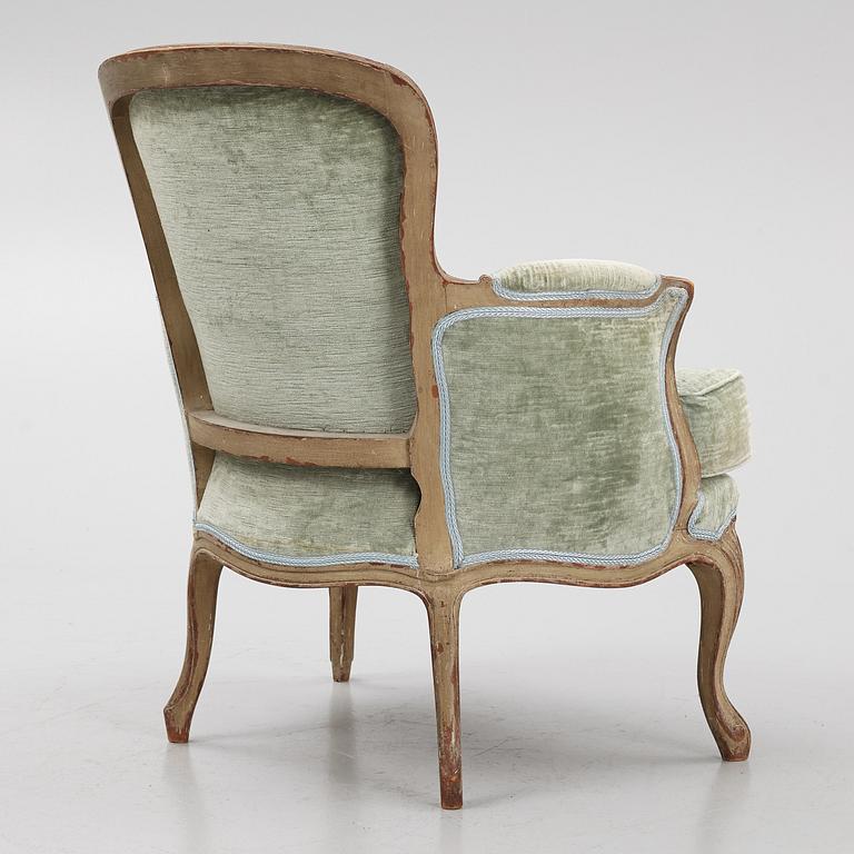 A Louis XV-style Bergère, 20th century.