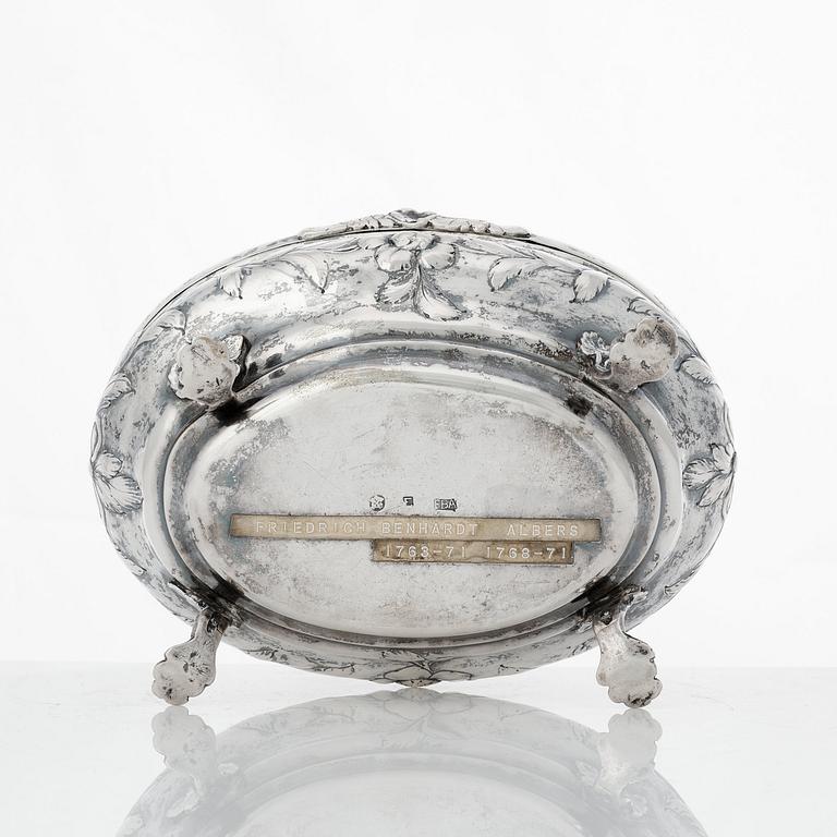 A Baltic Rococo silver casket, mark of Friedrich Bernhard Alberts, Riga 1763-1778.