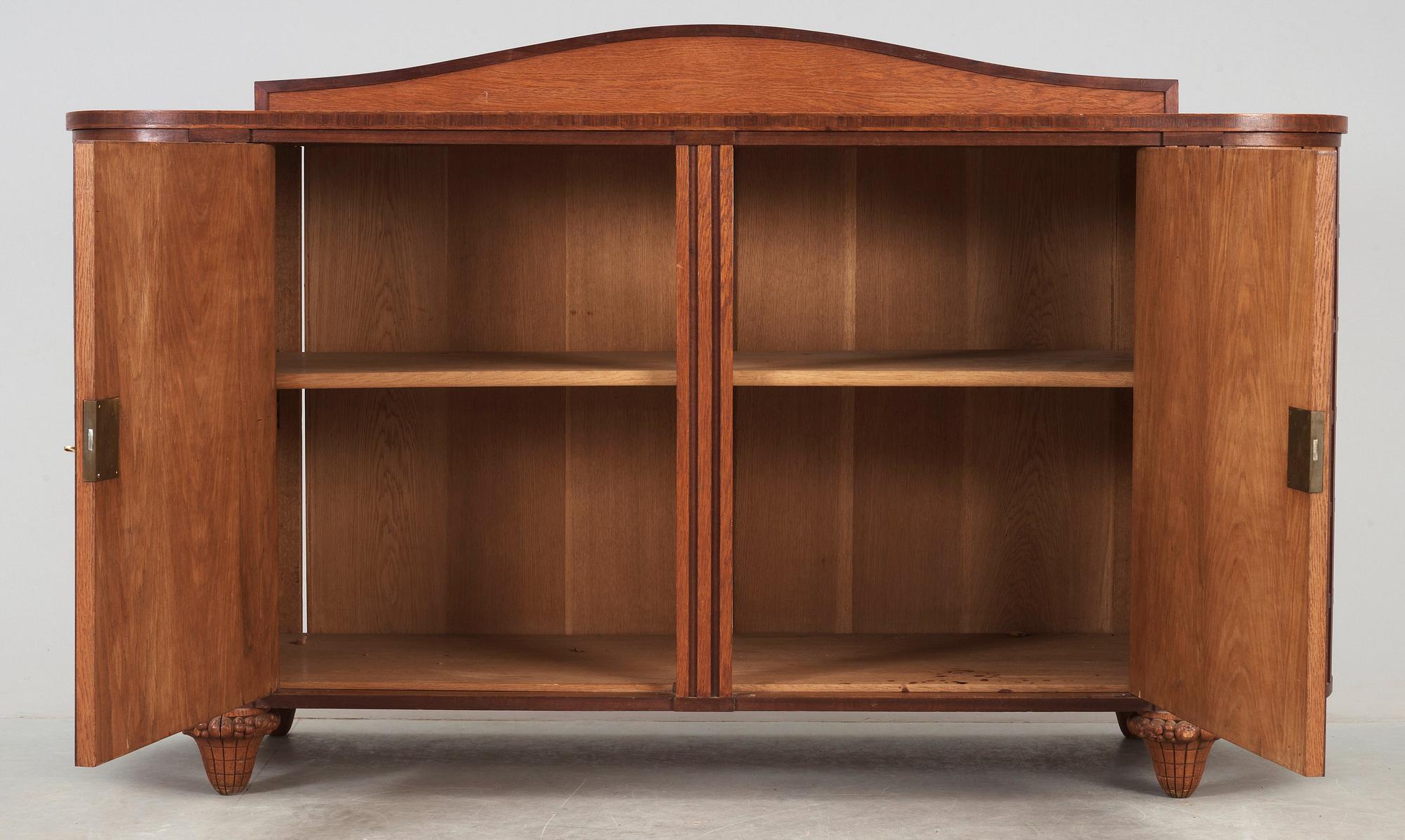 A Maurice Dufrene dining room suite, Paris, France 1925.