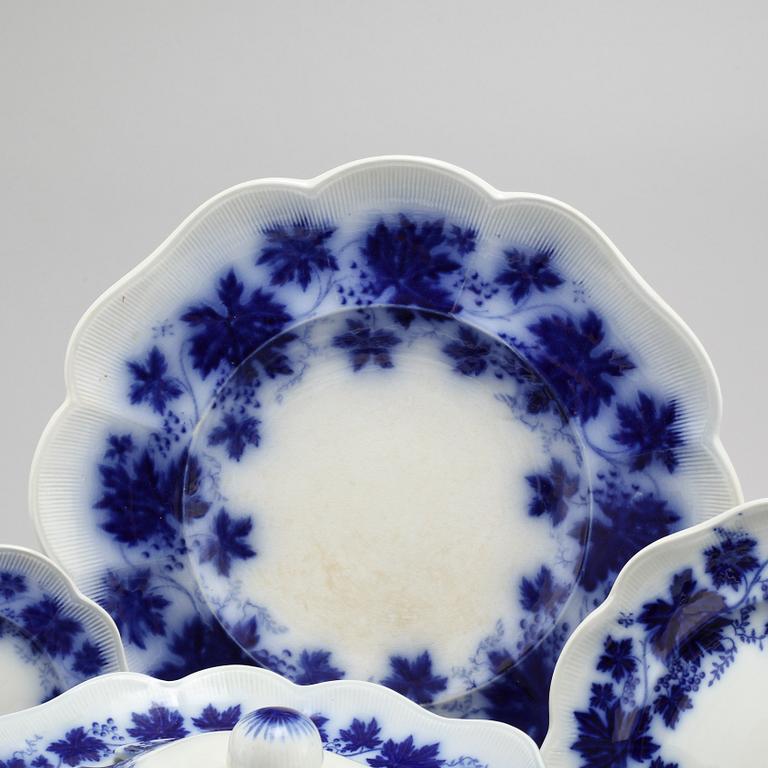 77 pieces of earthenware tableware by Arthur Percy for Gustavsberg, model "Vinranka", first half of the 20th century.