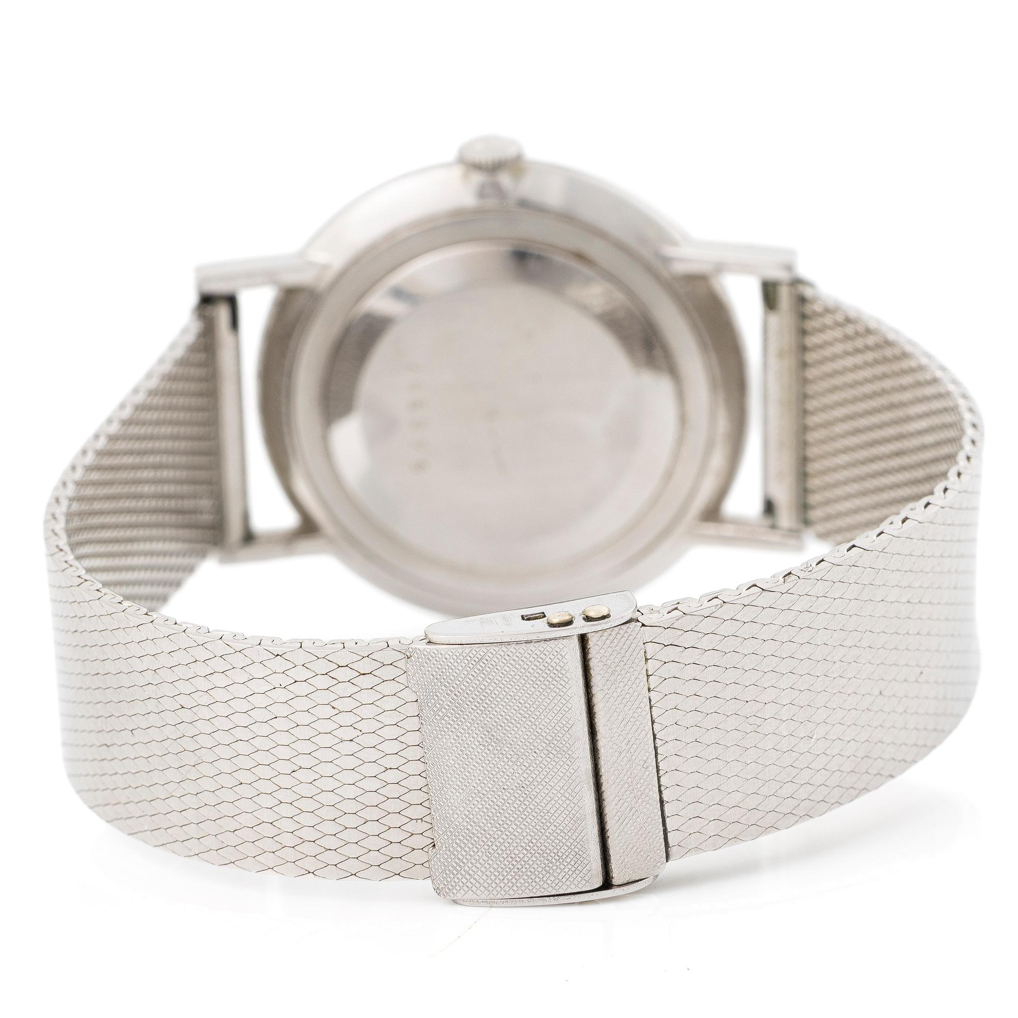 Jaeger-LeCoultre, wristwatch, 34 mm.