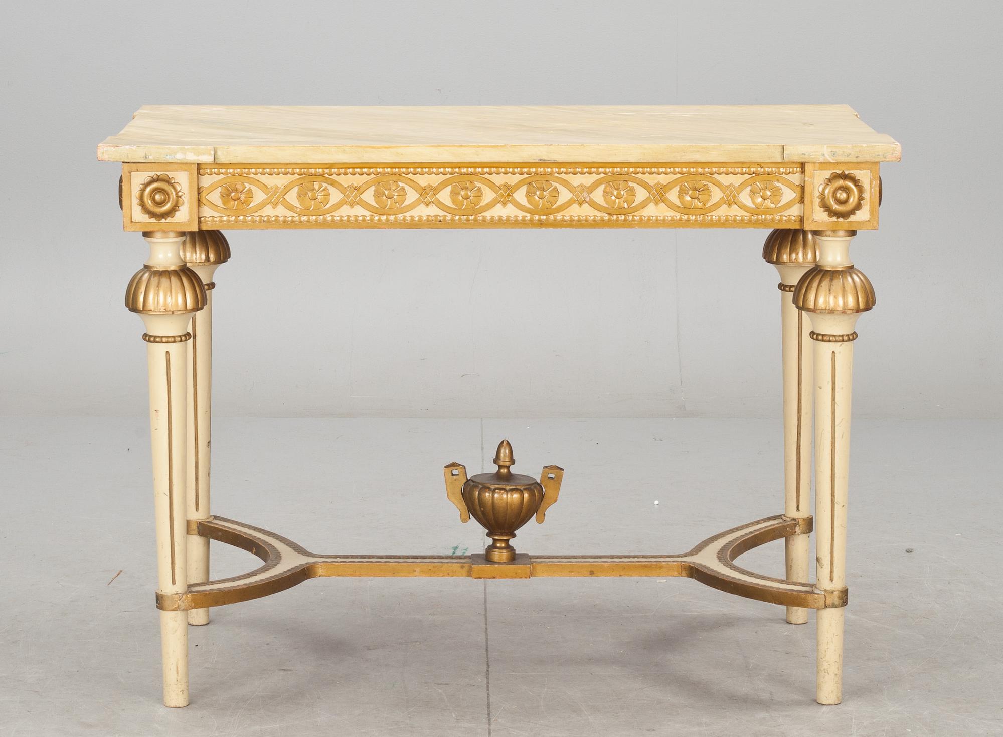 KONSOLBORD, gustaviansk stil, 1900-talets början.