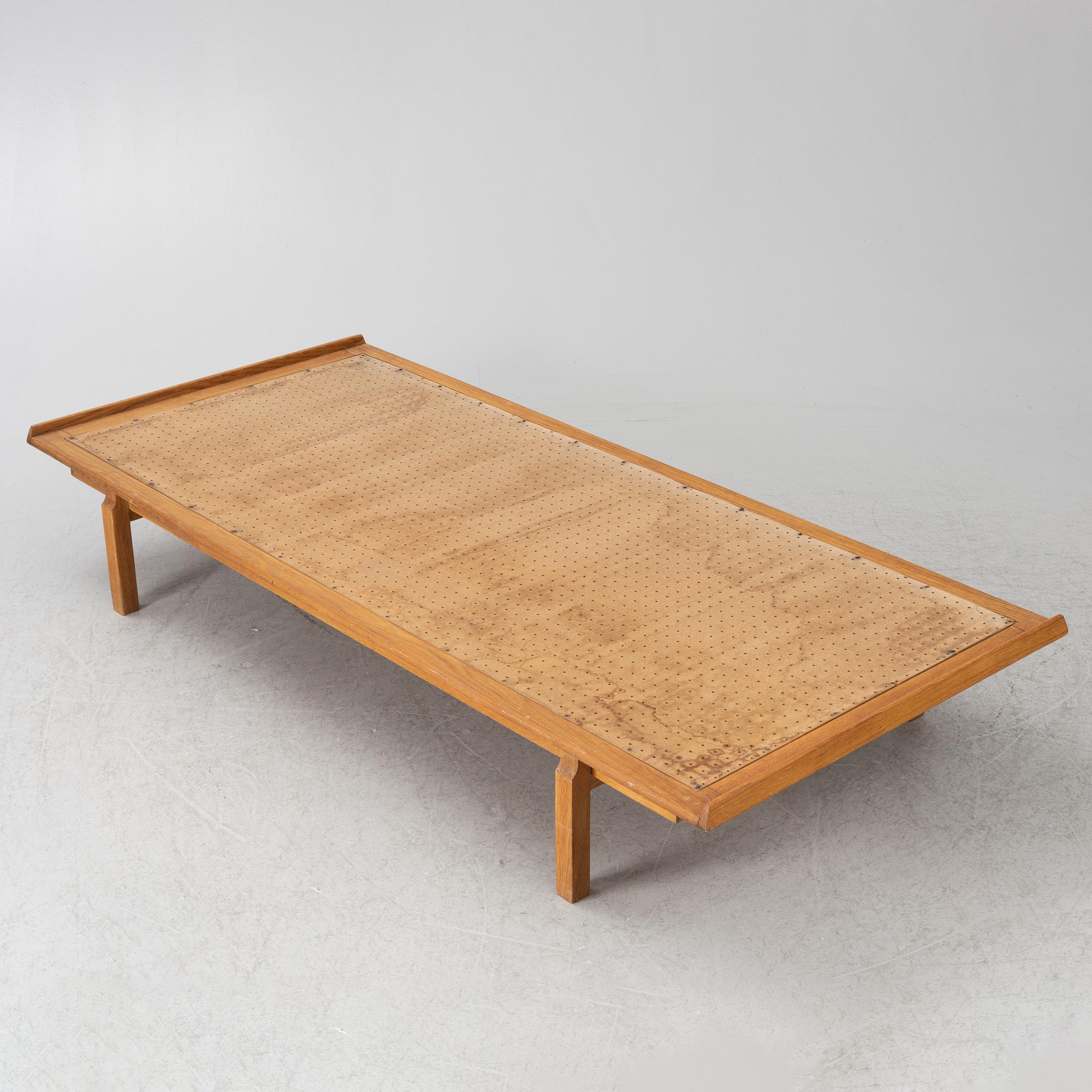 Marian Grabinski attributed daybed "Balbo" IKEA mid-20th century.