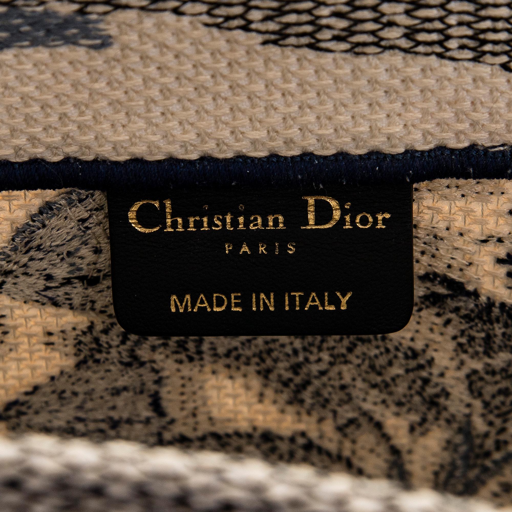 Christian Dior, laukku, "Book Tote".