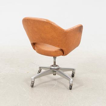 Eero Saarinen, desk chair NK (Nordiska Kompaniet) for Knoll international 1960s.