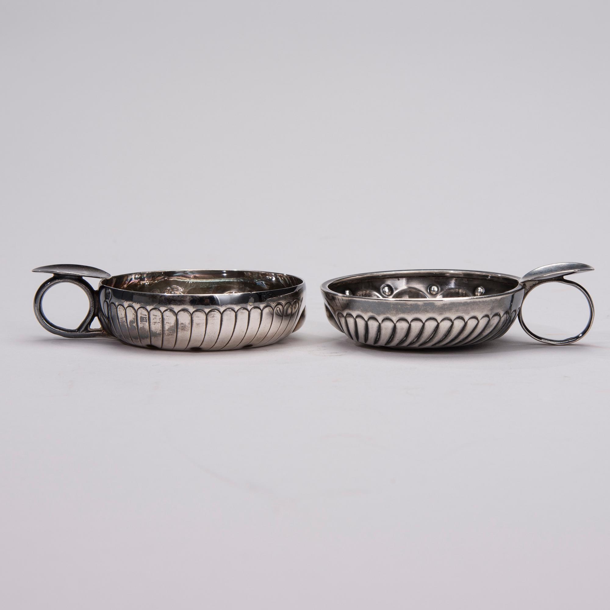 TASTE DU VIN, 2 st, silver 950, Frankrike 1900-tal. Tot vikt 123,8 g.
