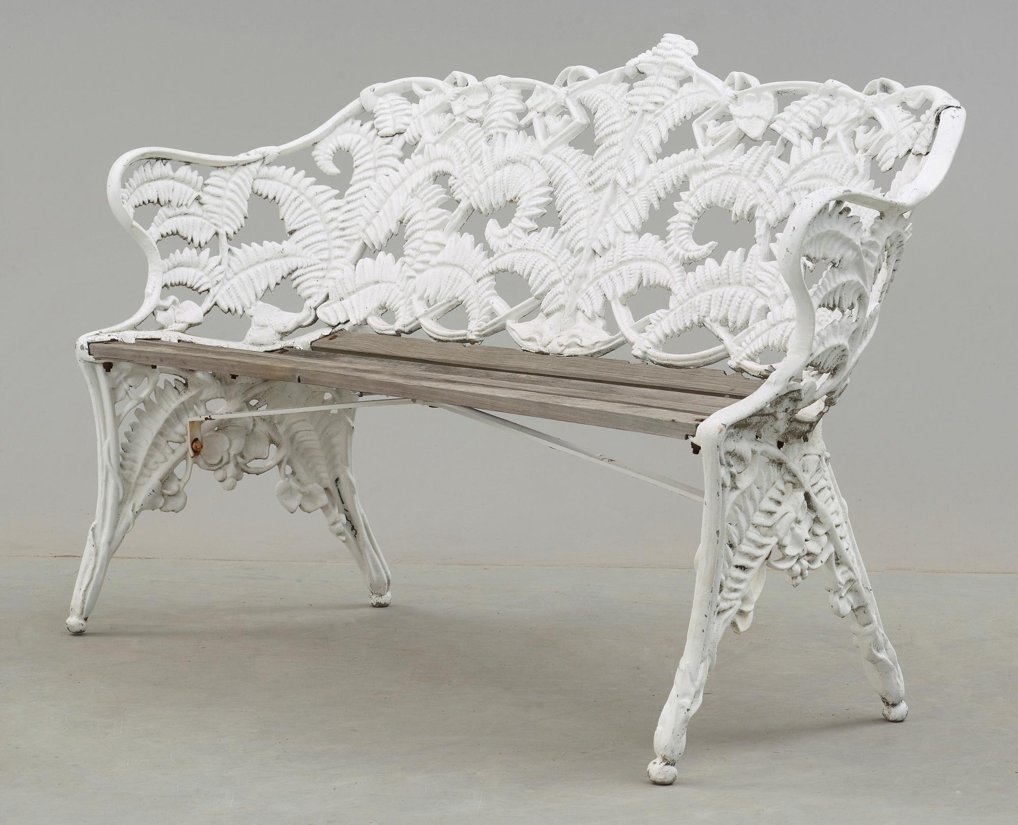 TRÄDGÅRDSGRUPP, 4 delar, gjutgods, 1900-talets andra hälft.