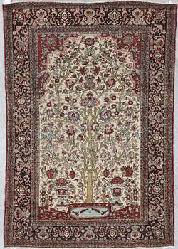 MATTA, semiantik, Kirman, ca 200x138 cm.