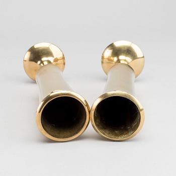A PAIR OF BRASS CANDLESTICKS BY JENS QUISTGAARD.