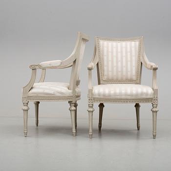 KARMSTOLAR, ett par, gustaviansk stil, 1900/2000-tal.