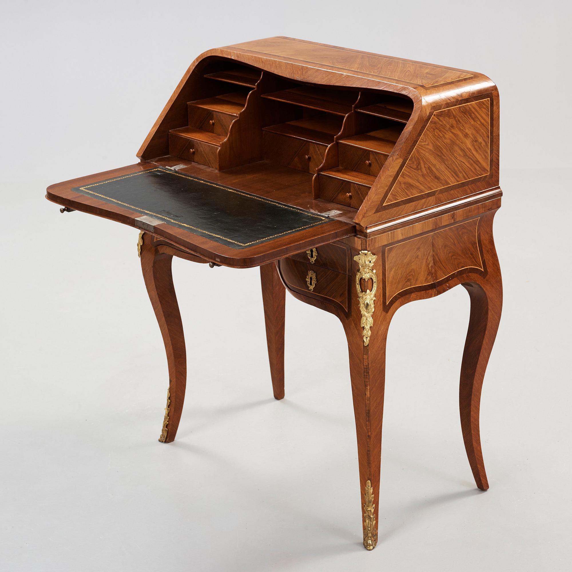 A Swedish Rococo 18th century secretaire.
