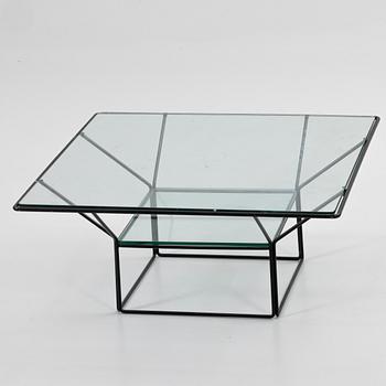 Coffee table, contemporary production.