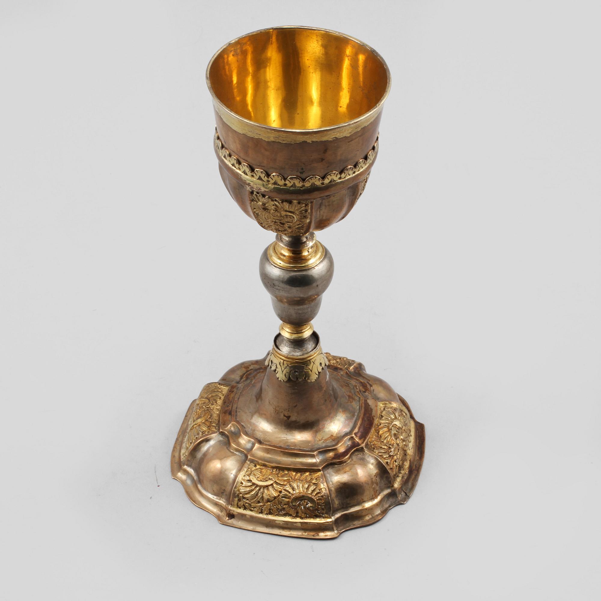 KALK, förgylld samt försilvrad metall, 1700-tal.