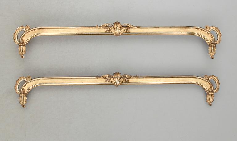 KORNISCHER, 1 par, rokokostil, 1800-talets andra hälft.