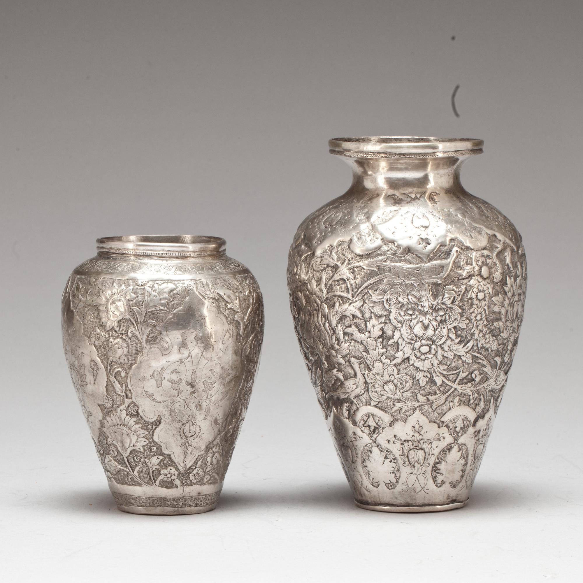 URNOR, silver, 2 st, Persien, Isfahanregionen sannolikt. Vikt ca 560 gram.