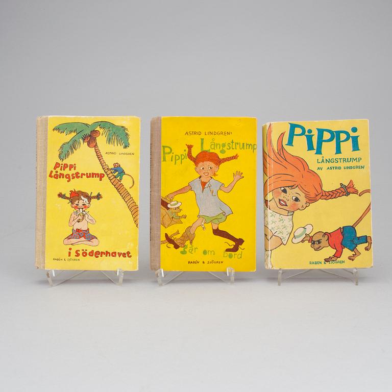 ASTRID LINDGREN, 3 böcker om Pippi Långstrump. Rabén & Sjögren, Stockholm 1946-48.