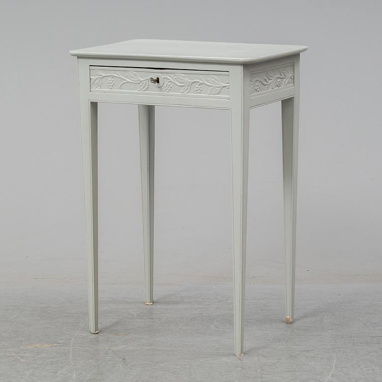 DAMARBETSBORD, sengustavianskt, 1800-talets början.