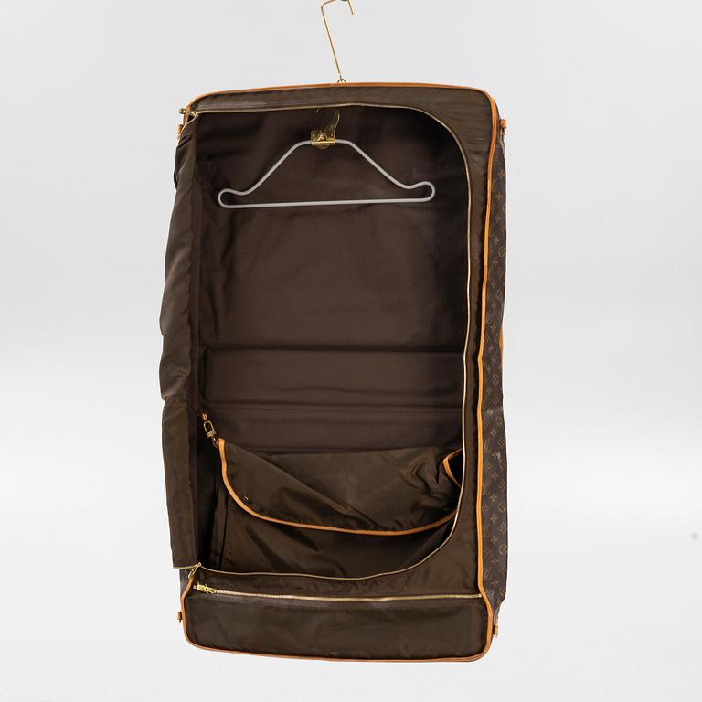 Louis Vuitton, resegarderob.