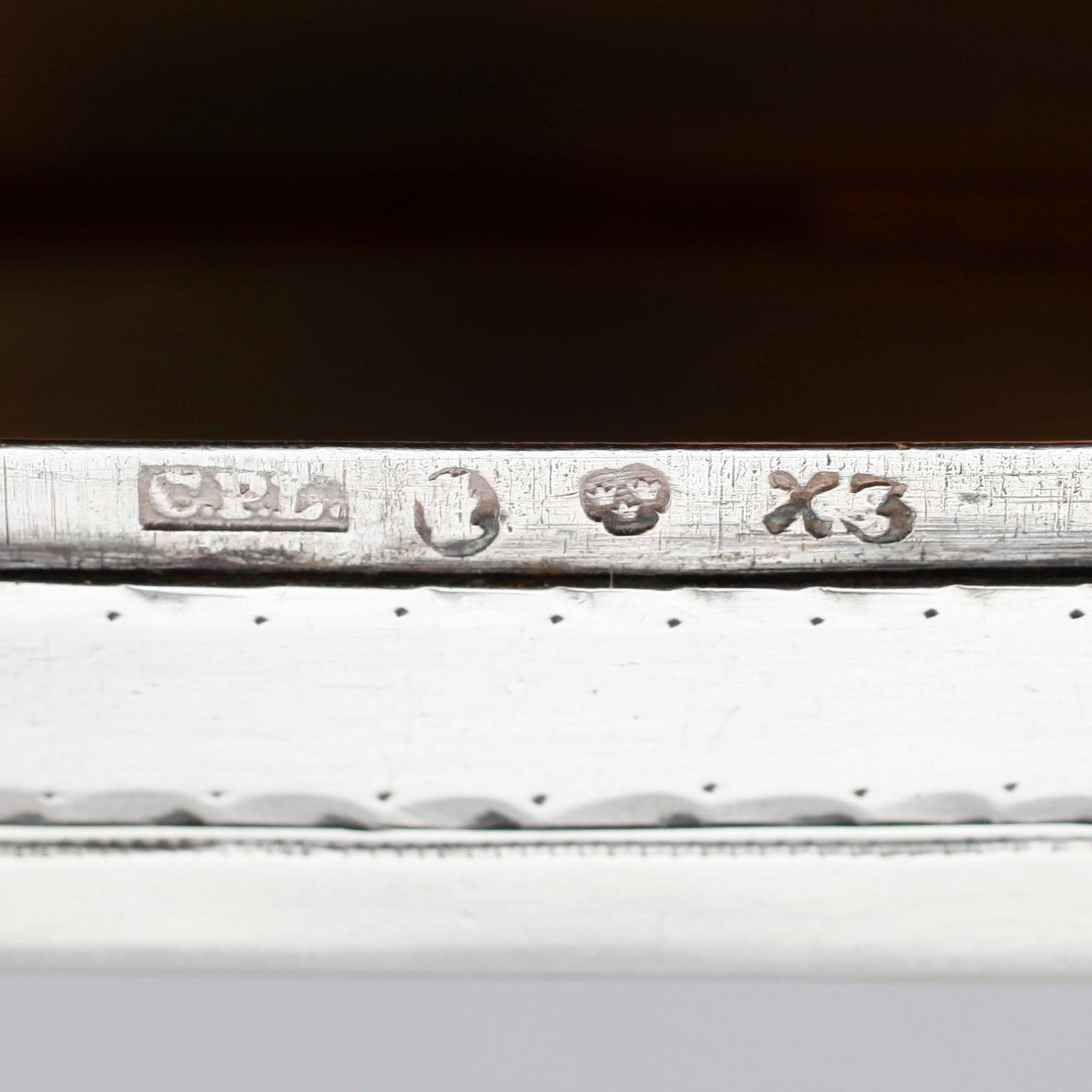 DOSA, silver, Carl Petter Lampa, Stockholm 1828. Vikt ca 58 gram.