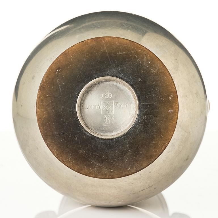 Carl-Einar Borgström, vase, Ystad-Metall, 1936.