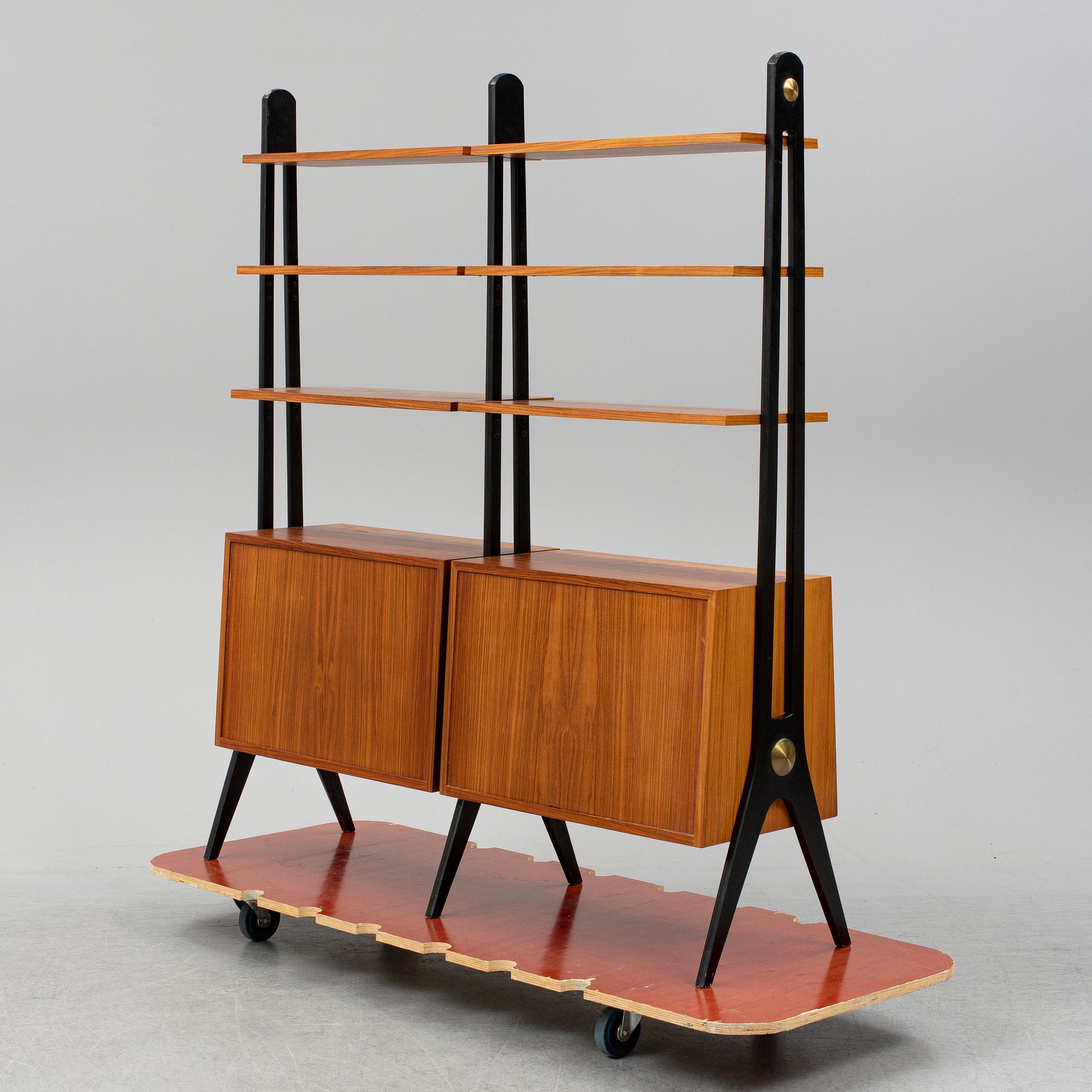 A 1950s-60s bookshelf.