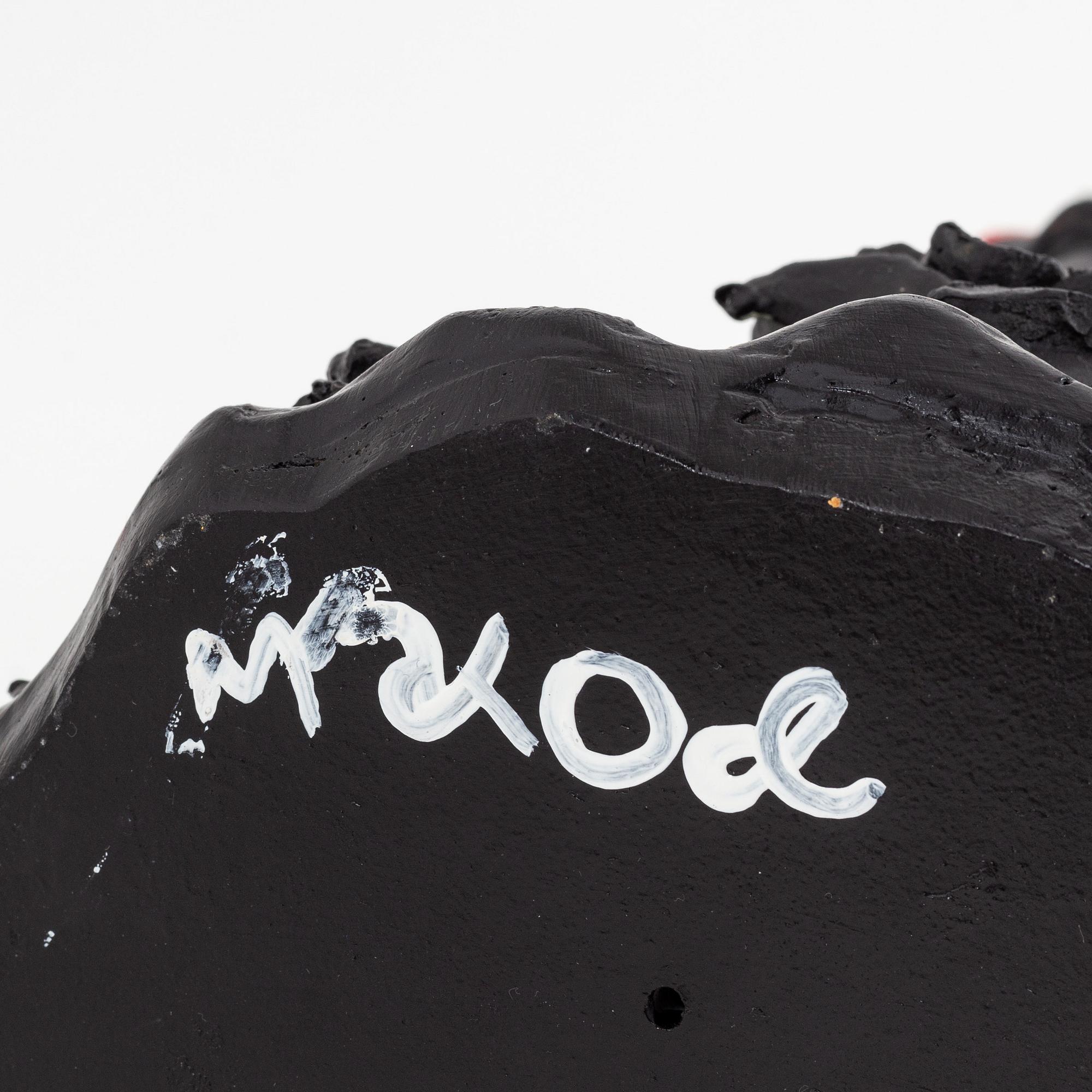 Makode Linde, skulptur, signerad, utförd 2008.