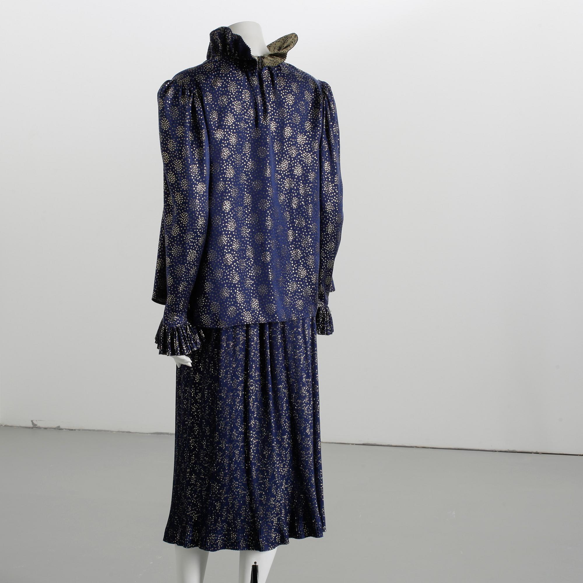 DRÄKT, två delar, Yves Saint Laurent.