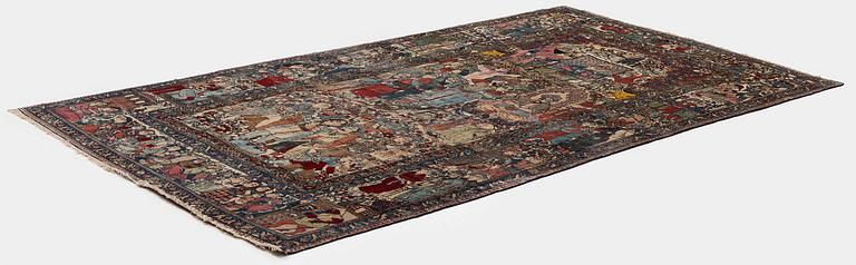 An antique Isfahan carpet, Central Persia, c. 260 x 138 cm.