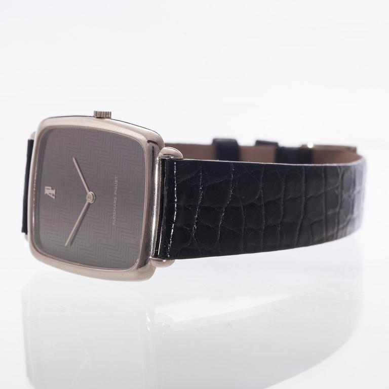 ARMBANDSUR, herr, Audemars Piguet, 18K vitguld, original läderarmband. 1980/-90-tal.